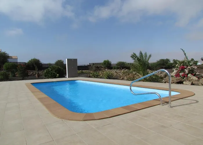 Villa Wind Wave 28a Heated & Shared Pool Lajares